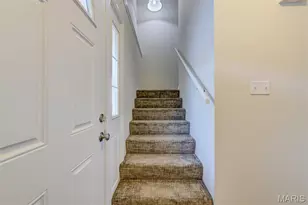 1169 Rue La Ville Walk, Creve Coeur, MO 63141 - Photo 8