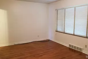 [Address not provided], Cool Valley, MO 63121 - Photo 4