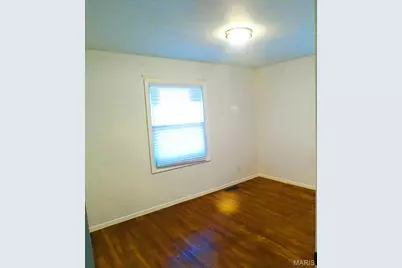 338 Lancashire Road, Saint Louis, MO 63137 - Photo 10