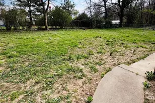 415 Forest St, Jackson, MO 63755 - Photo 2