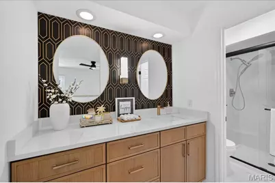 5039 Amber Place Drive, Saint Louis, MO 63128 - Photo 46