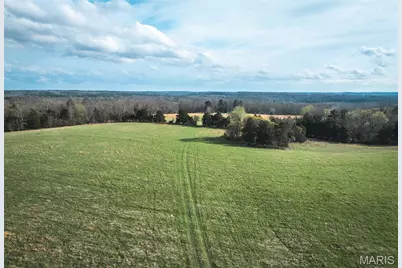5262 Pinkston, Saint Genevieve, MO 63670 - Photo 6