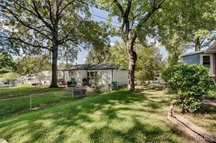 10307 Seaton Dr, Saint Louis, MO 63137 - Photo 28