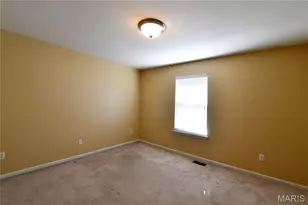 1712 Preston Centre Dr, Fenton, MO 63026 - Photo 24