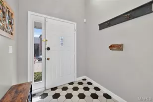 201 King Dr, Saint Charles, MO 63303 - Photo 6