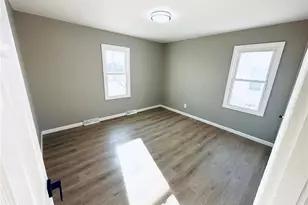 9435 Page Ave, Saint Louis, MO 63132 - Photo 10