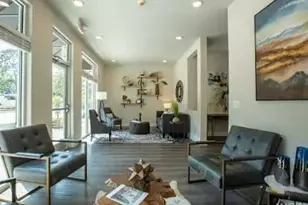 226 E Lockwood Ave, Saint Louis, MO 63119 - Photo 2