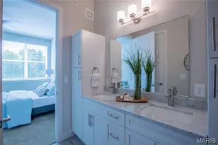 226 E Lockwood Ave, Saint Louis, MO 63119 - Photo 14