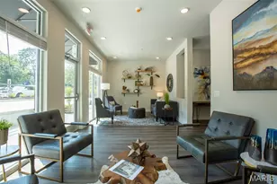 226 E Lockwood Ave, Saint Louis, MO 63119 - Photo 2