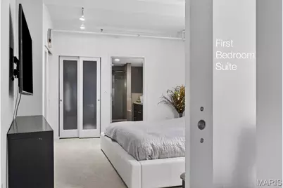 915 Olive Street #1605, Saint Louis, MO 63101 - Photo 12