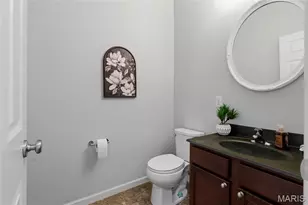 9923 Vicksburg Siege Ct, Saint Louis, MO 63123 - Photo 12