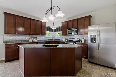 9923 Vicksburg Siege Court, Saint Louis, MO 63123 - Photo 8