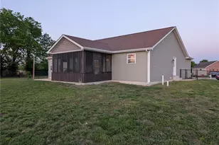 1209 Boone Ct, Farmington, MO 63640 - Photo 6