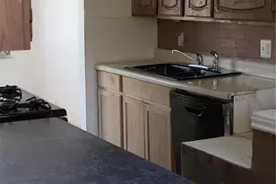 10804 Linnell Dr, Saint Louis, MO 63136 - Photo 8