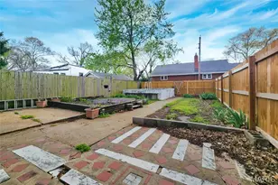 4154 Schiller Pl, Saint Louis, MO 63116 - Photo 18