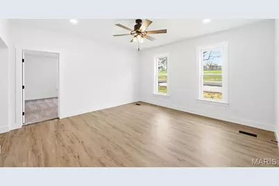 1020 W Cherry Street, Troy, MO 63379 - Photo 10