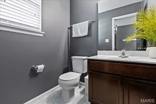 618 Fair Bluff Dr, Wentzville, MO 63385 - Photo 24