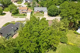 4568 Braungate Dr, Saint Louis, MO 63128 - Photo 66