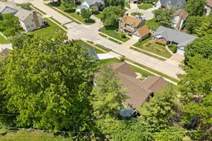 4568 Braungate Dr, Saint Louis, MO 63128 - Photo 68
