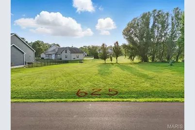 10868 Magnolia Dr, Foristell, MO 63348 - Photo 2