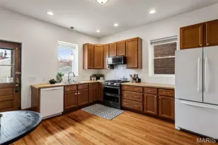 2650 Pennsylvania Ave, Saint Louis, MO 63118 - Photo 14