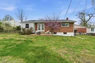 7424 Saleen Ct, Saint Louis, MO 63130 - Photo 34