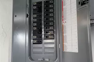 8975 Burton Ave, Overland, MO 63114 - Photo 44