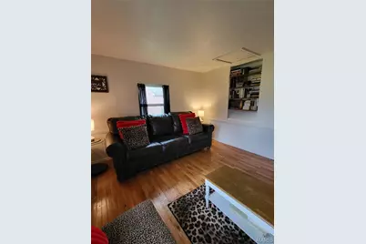 8975 Burton Avenue, Overland, MO 63114 - Photo 36