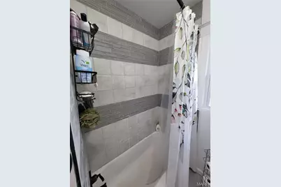 8975 Burton Avenue, Overland, MO 63114 - Photo 42