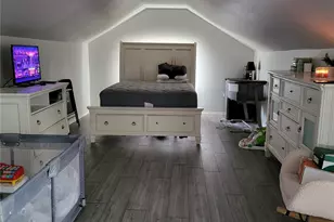 8975 Burton Ave, Overland, MO 63114 - Photo 38