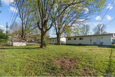 1065 Keeven Lane, Florissant, MO 63031 - Photo 26