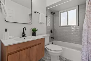 1065 Keeven Ln, Florissant, MO 63031 - Photo 28