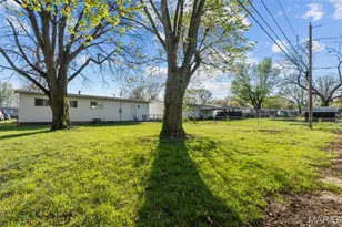 1065 Keeven Ln, Florissant, MO 63031 - Photo 4