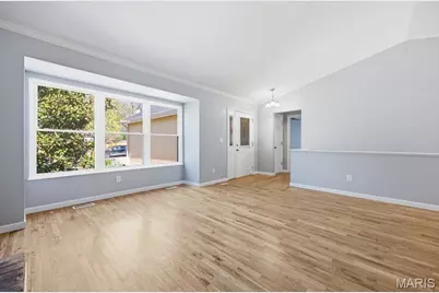 704 Ginger Wood Court, Ballwin, MO 63021 - Photo 8