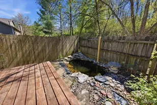 704 Ginger Wood Ct, Ballwin, MO 63021 - Photo 36