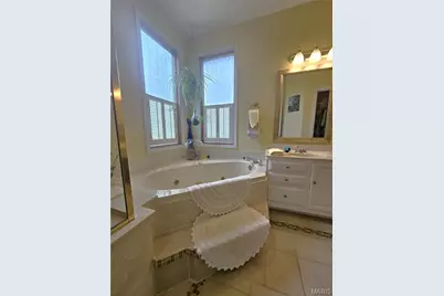 701 Wade Lane, Saint Charles, MO 63303 - Photo 24
