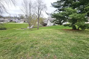 701 Wade Ln, Saint Charles, MO 63303 - Photo 4