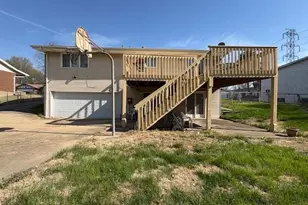 806 Elba Ln, Bellefontaine Neighbors, MO 63137 - Photo 32