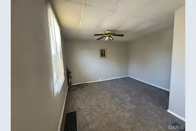 762 Dallas Drive, Saint Louis, MO 63125 - Photo 12