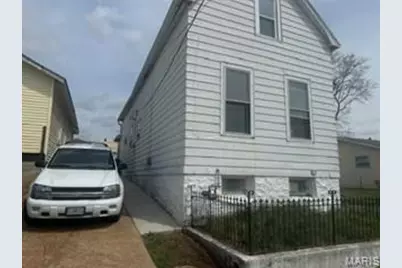 125 E Etta Avenue, Saint Louis, MO 63125 - Photo 2