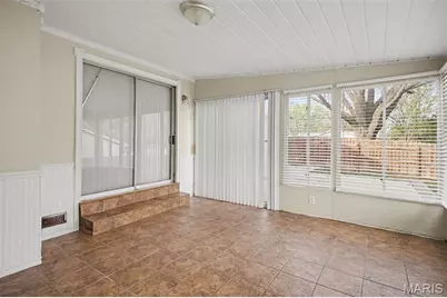 668 Talon Drive, Florissant, MO 63031 - Photo 8