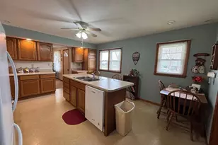 106 W Elm Ct, Shelbina, MO 63468 - Photo 10