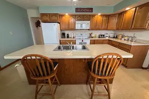 106 W Elm Ct, Shelbina, MO 63468 - Photo 8
