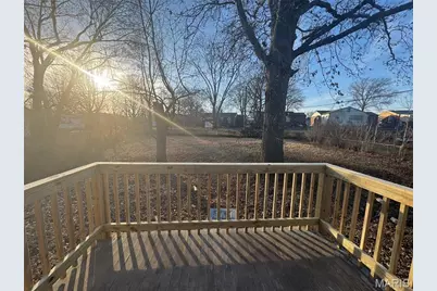 9169 Newby Street, Bellefontaine Neighbors, MO 63137 - Photo 16