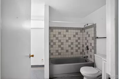 2240 Kerwin Drive, Saint Louis, MO 63136 - Photo 22