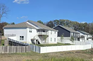 204 Boardwalk Ct, Union, MO 63084 - Photo 4