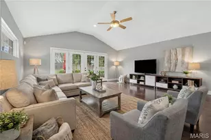 20 Ladel Ct, Olivette, MO 63132 - Photo 8