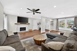 5749 Lost Brook Ct, Saint Louis, MO 63129 - Photo 4