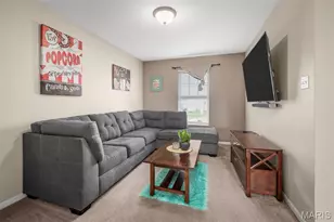 377 Montclair Tower Dr, Saint Charles, MO 63303 - Photo 20