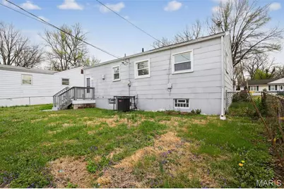 6845 Frostview Lane, Berkeley, MO 63134 - Photo 1